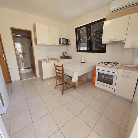 Lavanda Starigrad-Paklenica