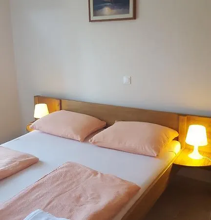 Lavanda * Starigrad Paklenica