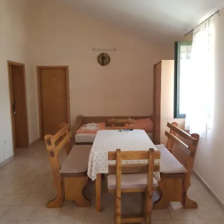 Lavanda Starigrad Paklenica