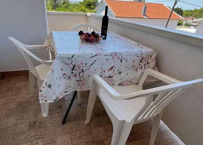 Lavanda Apartment Starigrad Paklenica