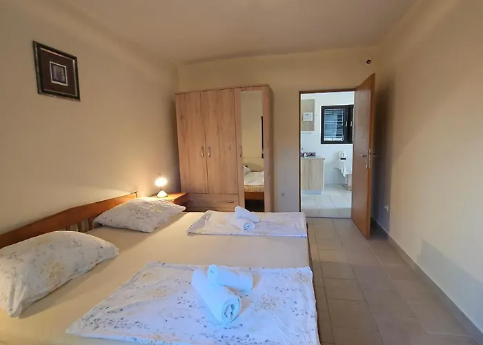 Διαμέρισμα Lavanda Starigrad Paklenica