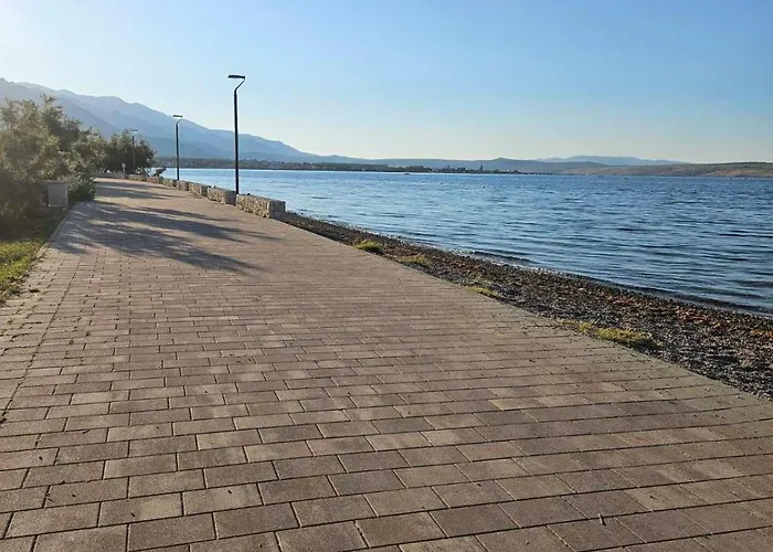Διαμέρισμα Lavanda Starigrad Paklenica